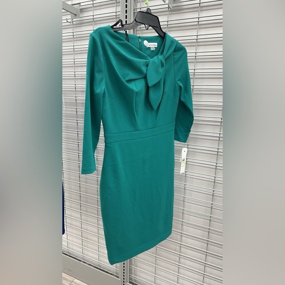 Calvin Klein Long sleeves Dress in Green - Picture 3 of 4